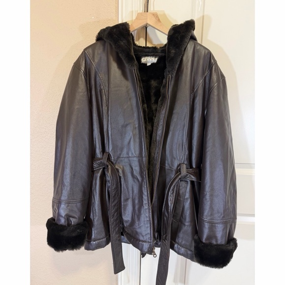 Pelle Thick Leather Jacket Faux Fur Belted with Hood Full Zip Women’s XL Brown - Picture 2 of 16